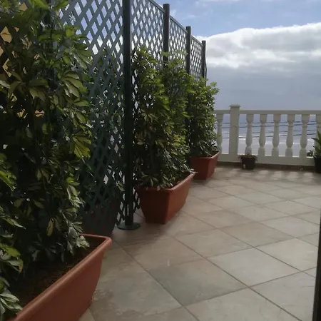 Costa House Monte de Breña