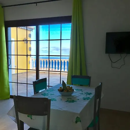 Costa House Nyaraló *