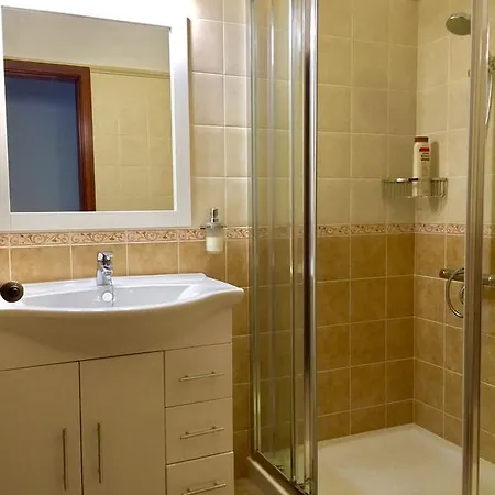 Dom wakacyjny Costa House Monte de Brena