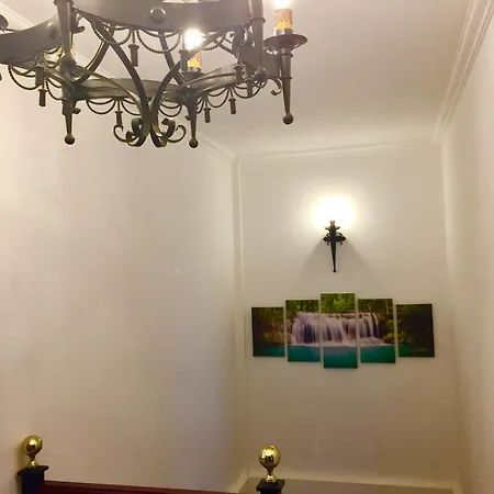 Costa House